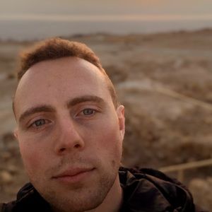 Meet your Posher, Jonathan